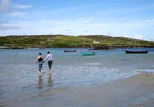 Inishbofin House Hotel Buitenkant foto